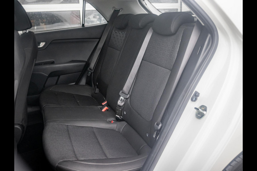 Kia Rio 1.0 T-GDi MHEV DynamicPlusLine | Automaat | Navigatie l Apple Car play en Android auto