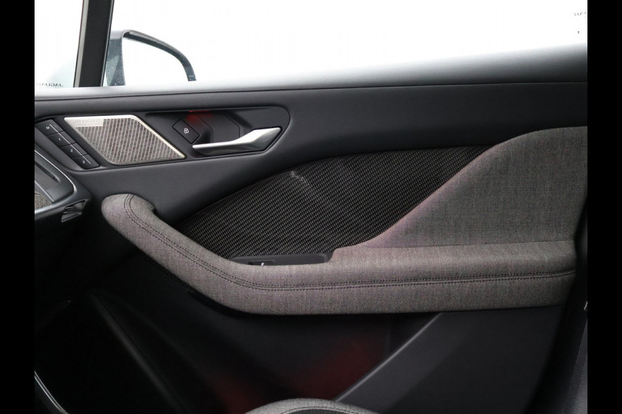 Jaguar I-PACE EV400 HSE 90 kWh *PORTOFINO BLUE* + 22 INCH | LUCHTVERING | PANORAMA | 360 CAMERA | STOELVENTILATIE