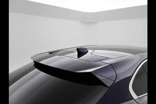 Jaguar I-PACE EV400 HSE 90 kWh *PORTOFINO BLUE* + 22 INCH | LUCHTVERING | PANORAMA | 360 CAMERA | STOELVENTILATIE