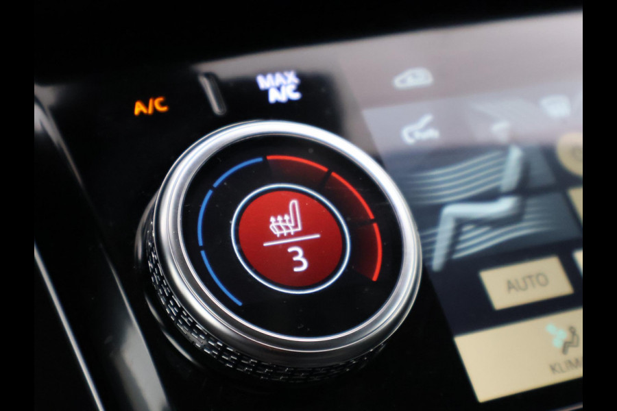 Jaguar I-PACE EV400 HSE 90 kWh *PORTOFINO BLUE* + 22 INCH | LUCHTVERING | PANORAMA | 360 CAMERA | STOELVENTILATIE