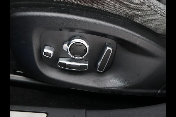 Jaguar I-PACE EV400 HSE 90 kWh *PORTOFINO BLUE* + 22 INCH | LUCHTVERING | PANORAMA | 360 CAMERA | STOELVENTILATIE