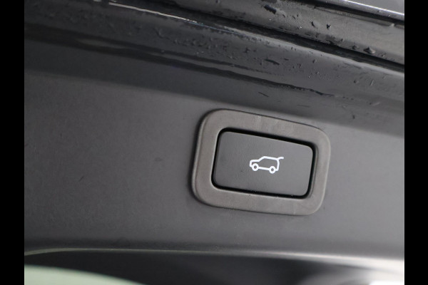 Jaguar I-PACE EV400 HSE 90 kWh *PORTOFINO BLUE* + 22 INCH | LUCHTVERING | PANORAMA | 360 CAMERA | STOELVENTILATIE