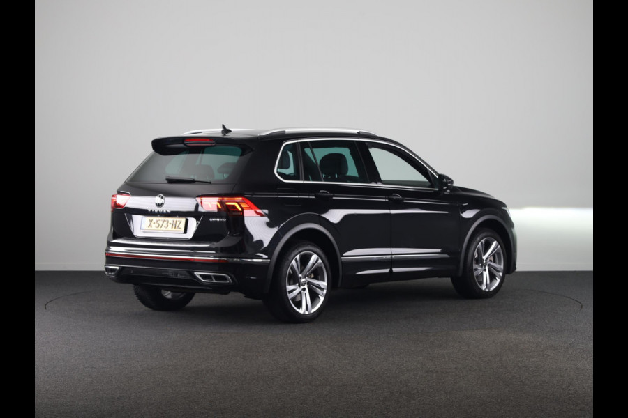 Volkswagen Tiguan 1.4 TSI eHybrid R-Line Business 245PK PHEV | 360 graden camera | Stoel- en stuurverwarming | Multimedia Plus | Assistentie pakket