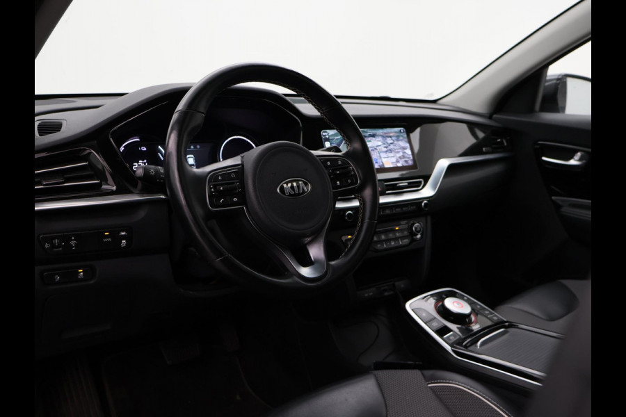 Kia e-Niro DYNAMICPLUSLINE 64 kWh + SCHUIFDAK | CARPLAY | CAMERA | STOEL/STUUURWIELVERW.