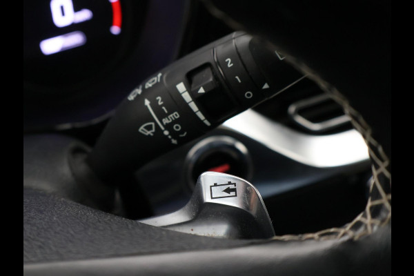 Kia e-Niro DYNAMICPLUSLINE 64 kWh + SCHUIFDAK | CARPLAY | CAMERA | STOEL/STUUURWIELVERW.