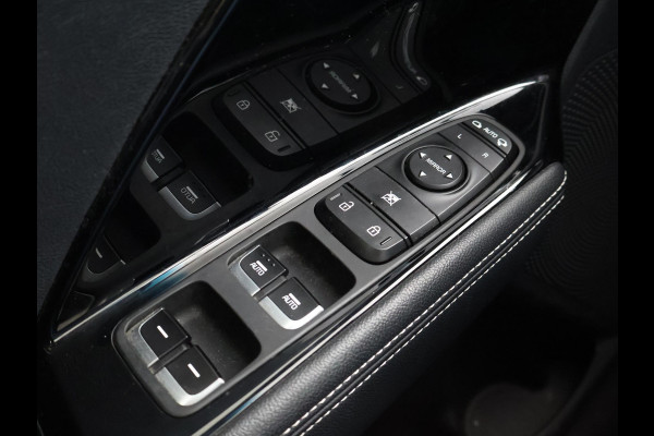 Kia e-Niro DYNAMICPLUSLINE 64 kWh + SCHUIFDAK | CARPLAY | CAMERA | STOEL/STUUURWIELVERW.