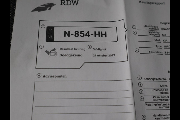 Kia e-Niro DYNAMICPLUSLINE 64 kWh + SCHUIFDAK | CARPLAY | CAMERA | STOEL/STUUURWIELVERW.