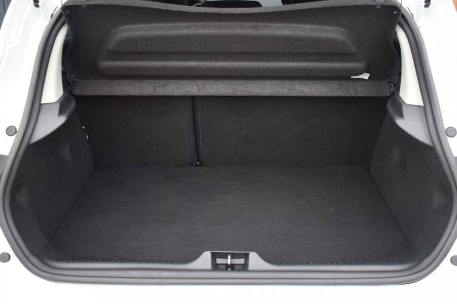 Renault Clio 0.9 TCe Bose | Navi | Camera | LED | 17"