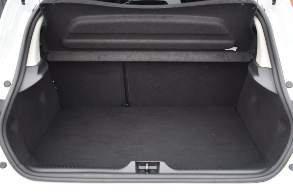 Renault Clio 0.9 TCe Bose | Navi | Camera | LED | 17"