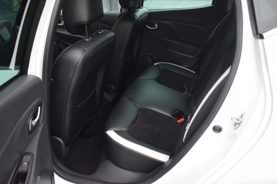 Renault Clio 0.9 TCe Bose | Navi | Camera | LED | 17"