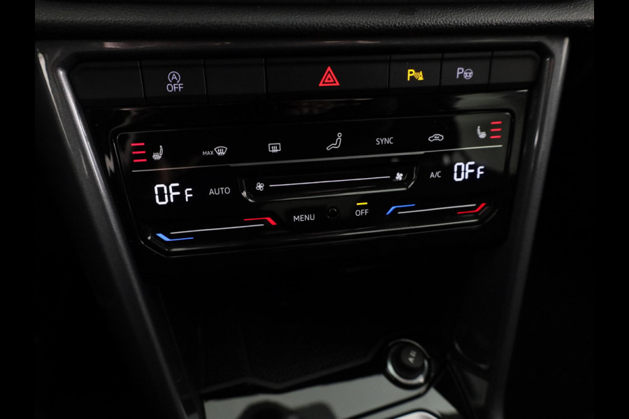 Volkswagen T-Roc 1.5 TSI Style 150 pk Automaat (DSG) | Navigatie | Trekhaak (afneembaar) | Parkeersensoren (Park assist) | Adaptieve cruise control | Stoelverwarming |