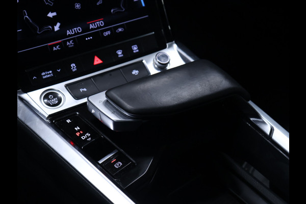 Audi e-tron Sportback 55 quattro edition 95 kWh [ADAPTIVE CRUISE CONTROL, BLUETOOTH TELEFOON, PDC V+A, CLIMATE CONTROL, LANE ASSIST, LED KOPLAMPEN, NIEUWSTAAT]