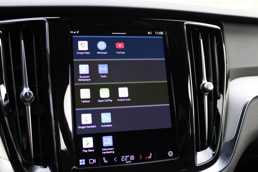 Volvo V60 2.0 T6 Plug-in hybrid AWD Plus Dark | Camera | Elektrische achterklep | Leder | Memory