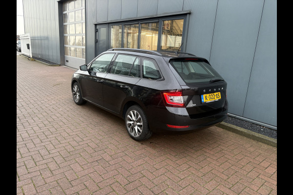 Škoda Fabia Combi 1.0 TSi 95pk Business Edition CAMERA/NAVI/CARPLAY/CRUISE/PDC/16INCH