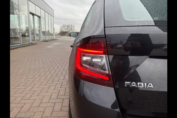 Škoda Fabia Combi 1.0 TSi 95pk Business Edition CAMERA/NAVI/CARPLAY/CRUISE/PDC/16INCH