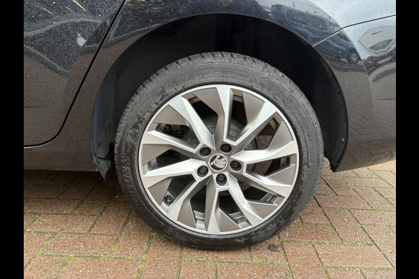 Škoda Fabia Combi 1.0 TSi 95pk Business Edition CAMERA/NAVI/CARPLAY/CRUISE/PDC/16INCH