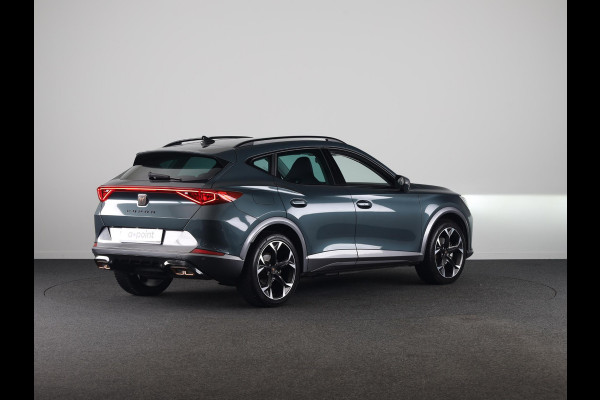 CUPRA Formentor 1.4 e-Hybrid Adrenaline 204 pk Automaat (DSG) | Navigatie | Parkeersensoren (Park assist) | Adaptieve cruise control | Stoelverwarming |