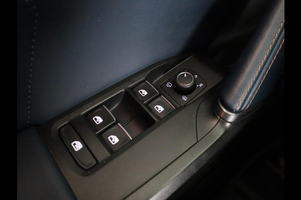 CUPRA Formentor 1.4 e-Hybrid Adrenaline 204 pk Automaat (DSG) | Navigatie | Parkeersensoren (Park assist) | Adaptieve cruise control | Stoelverwarming |