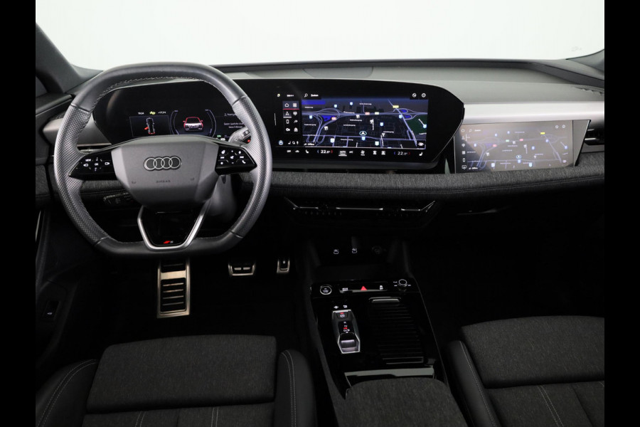Audi Q6 e-tron S edition performance 100 kWh 306pk | Pack Tech Pro | Luchtvering | Stuurverwarming | MMI Bijrijdersscherm