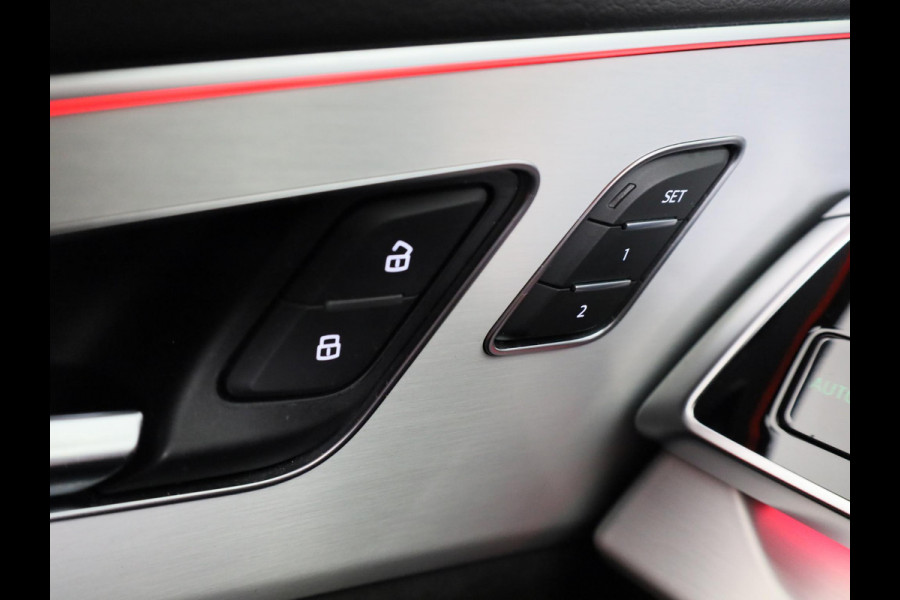 Audi Q8 55 TFSI e quattro Pro Line S 380pk | Panoramadak | Adaptieve cruise controle | Lederen bekleding | Geheugen bestuurderstoel