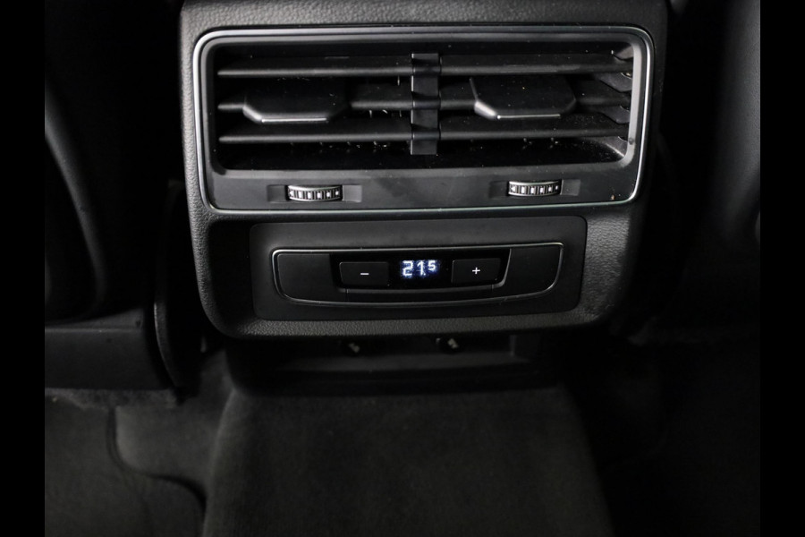 Audi Q8 55 TFSI e quattro Pro Line S 380pk | Panoramadak | Adaptieve cruise controle | Lederen bekleding | Geheugen bestuurderstoel