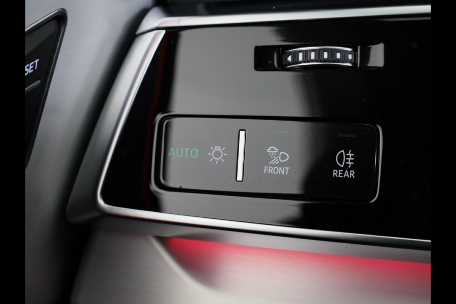 Audi Q8 55 TFSI e quattro Pro Line S 380pk | Panoramadak | Adaptieve cruise controle | Lederen bekleding | Geheugen bestuurderstoel