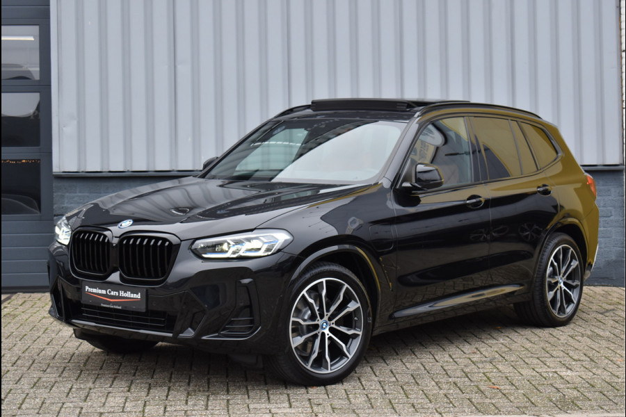 BMW X3 xDrive30e M-Sport Pakket 292 Pk Pano Tartufo Leder Individual HUD Memory Laser 20 Inch
