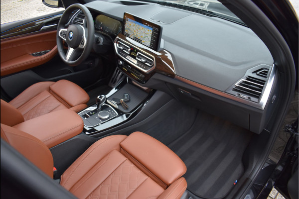 BMW X3 xDrive30e M-Sport Pakket 292 Pk Pano Tartufo Leder Individual HUD Memory Laser 20 Inch