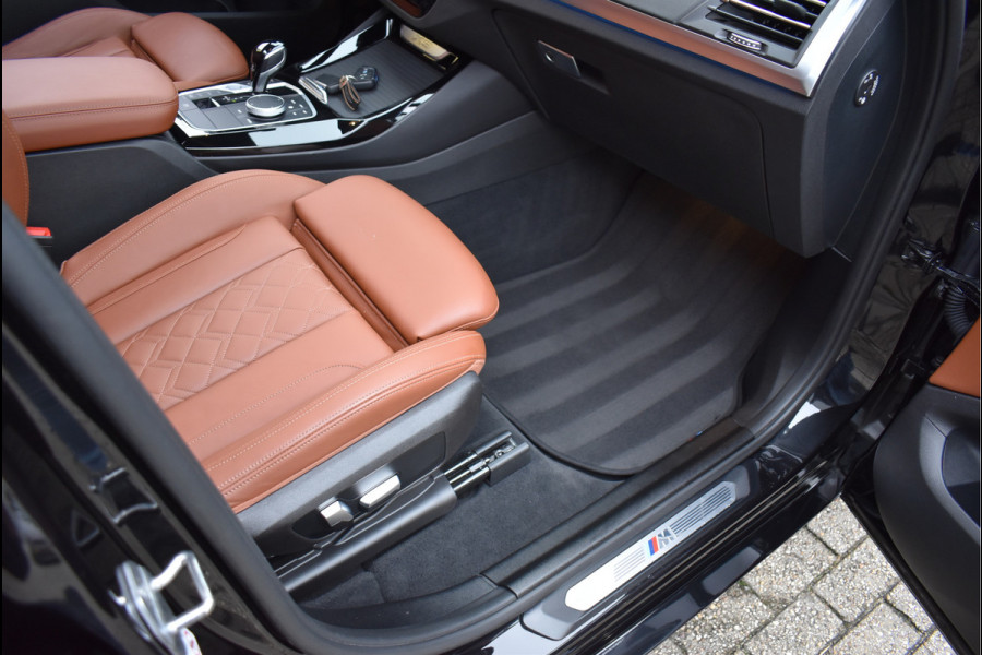 BMW X3 xDrive30e M-Sport Pakket 292 Pk Pano Tartufo Leder Individual HUD Memory Laser 20 Inch