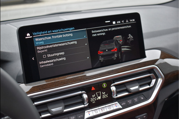 BMW X3 xDrive30e M-Sport Pakket 292 Pk Pano Tartufo Leder Individual HUD Memory Laser 20 Inch