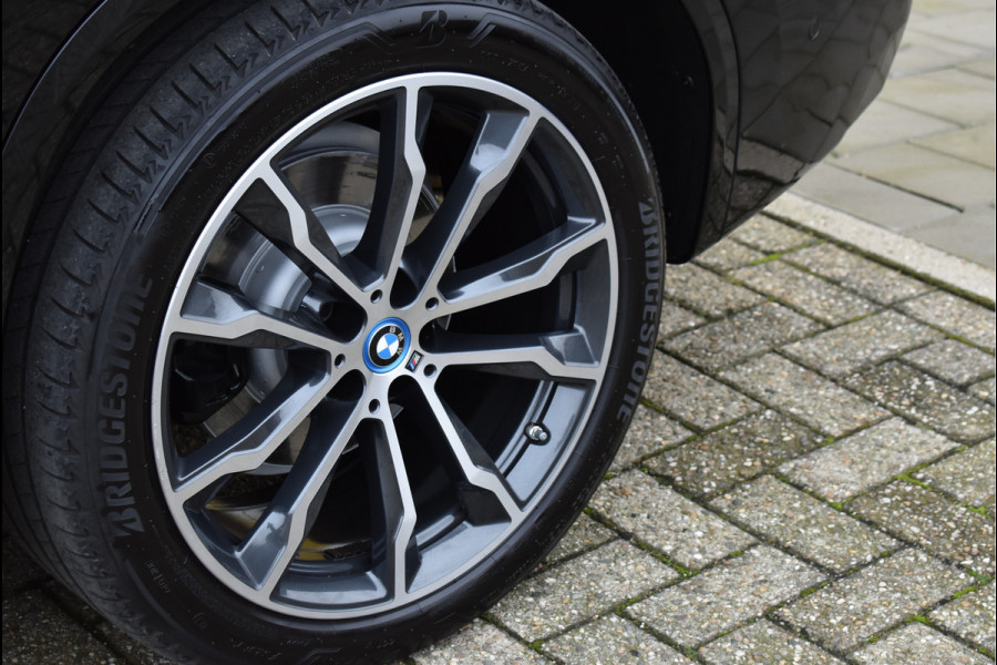 BMW X3 xDrive30e M-Sport Pakket 292 Pk Pano Tartufo Leder Individual HUD Memory Laser 20 Inch