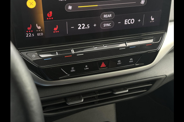 Volkswagen ID.4 Max 77 kWh Panoramadak ACC ErgoActive Trekhaak 21''LM