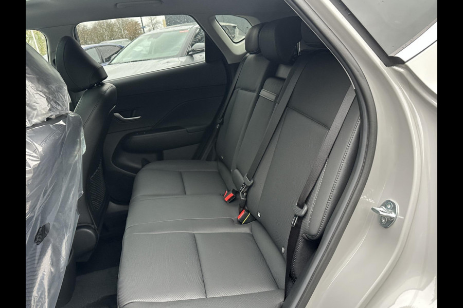 Hyundai Kona 1.6 GDI HEV Premium Sky NIEUWE AUTO MET REGISTRATIE | VOLLE AUTO! | PANO | STOEL VERWARMING + VENTILATIE| STUUR VERWARMING| ACHTERBANK VERWARMD