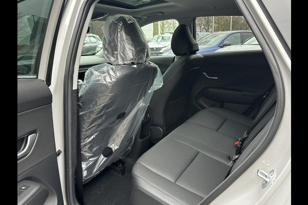Hyundai Kona 1.6 GDI HEV Premium Sky NIEUWE AUTO MET REGISTRATIE | VOLLE AUTO! | PANO | STOEL VERWARMING + VENTILATIE| STUUR VERWARMING| ACHTERBANK VERWARMD