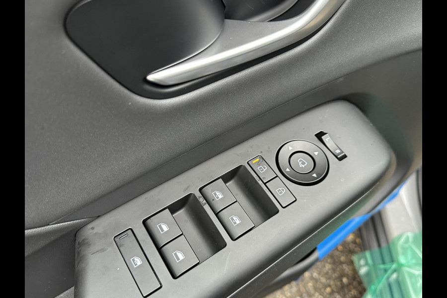 Hyundai Kona 1.6 GDI HEV Premium Sky NIEUWE AUTO MET REGISTRATIE | VOLLE AUTO! | PANO | STOEL VERWARMING + VENTILATIE| STUUR VERWARMING| ACHTERBANK VERWARMD