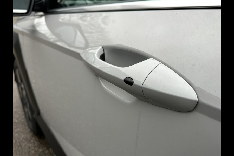 Hyundai Kona 1.6 GDI HEV Premium Sky NIEUWE AUTO MET REGISTRATIE | VOLLE AUTO! | PANO | STOEL VERWARMING + VENTILATIE| STUUR VERWARMING| ACHTERBANK VERWARMD