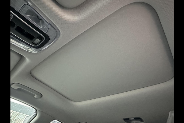 Hyundai Kona 1.6 GDI HEV Premium Sky NIEUWE AUTO MET REGISTRATIE | VOLLE AUTO! | PANO | STOEL VERWARMING + VENTILATIE| STUUR VERWARMING| ACHTERBANK VERWARMD