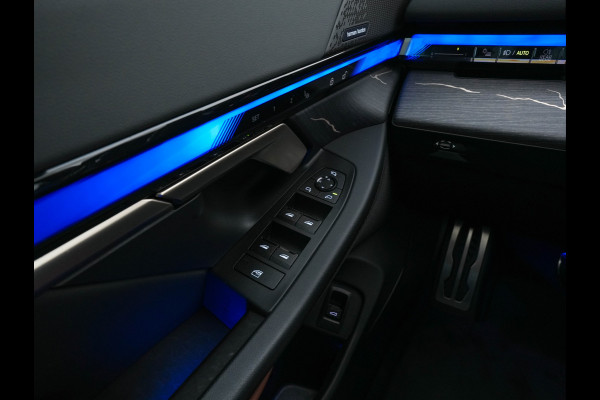 BMW i5 eDrive 40 M-Sport 84 kWh [ 3-Fase ] { SOH-96% } (INCL-BTW) *PANO | HEAD-UP | TWO-TONE-LUXURY-LEATHER | FULL-LED | BLIND-SPOT | HARMAN-KARDON-SURROUND | COMFORTSEATS |  WIDESCREEN-DIGICOCKPIT | AMBIENT-LIGHT | KEYLESS | TOPVIEW | DAB | ...