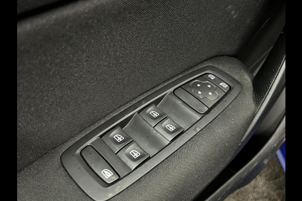 Renault Mégane Estate 1.3 TCe 140 Equilibre Airco ECC Navi Carplay PDC VA + Camera Cruise Control Full LED Virtual Cockpit DAB+