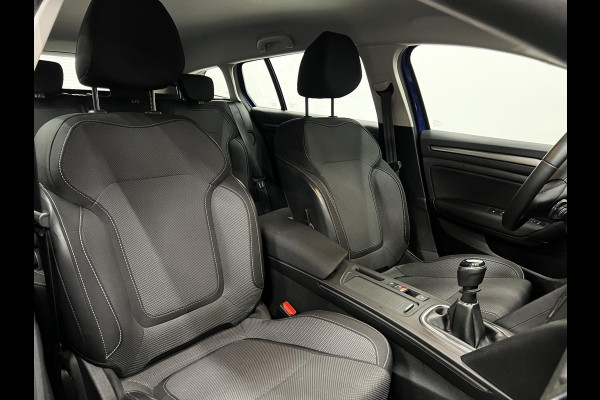Renault Mégane Estate 1.3 TCe 140 Equilibre Airco ECC Navi Carplay PDC VA + Camera Cruise Control Full LED Virtual Cockpit DAB+