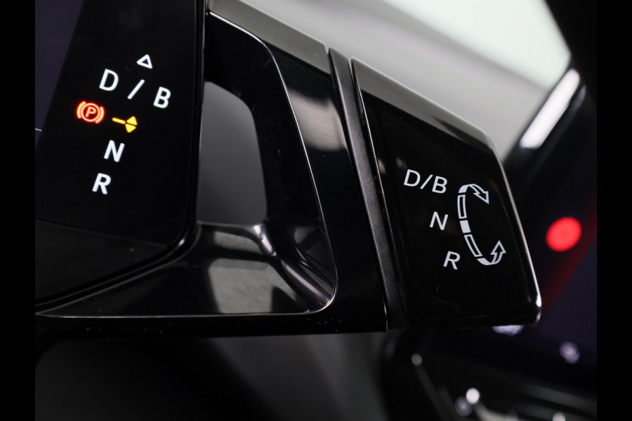 Volkswagen ID.4 Life 77 kWh 204 pk | Navigatie | Parkeersensoren | Adaptieve cruise control | LED koplampen | Stoelverwarming |