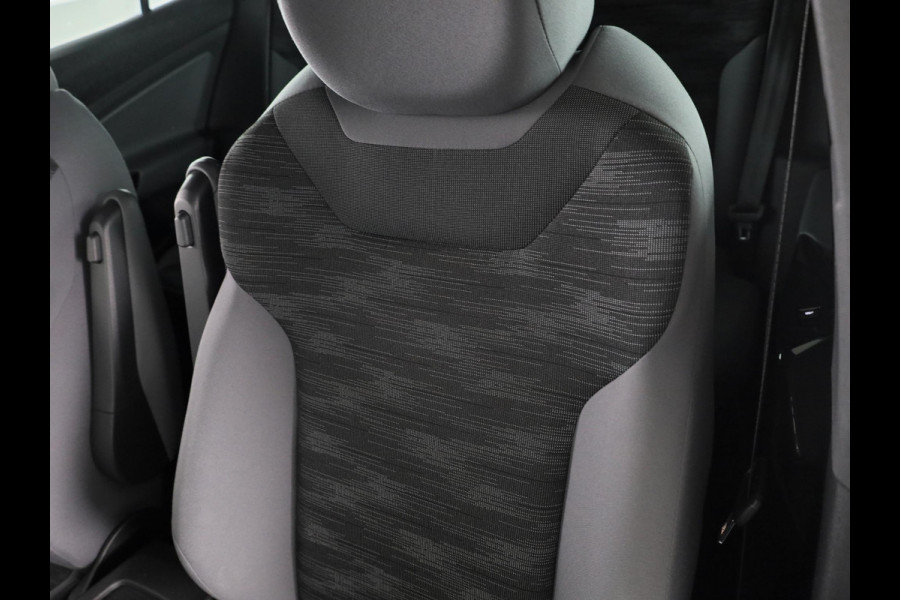 Volkswagen ID.4 Life 77 kWh 204 pk | Navigatie | Parkeersensoren | Adaptieve cruise control | LED koplampen | Stoelverwarming |