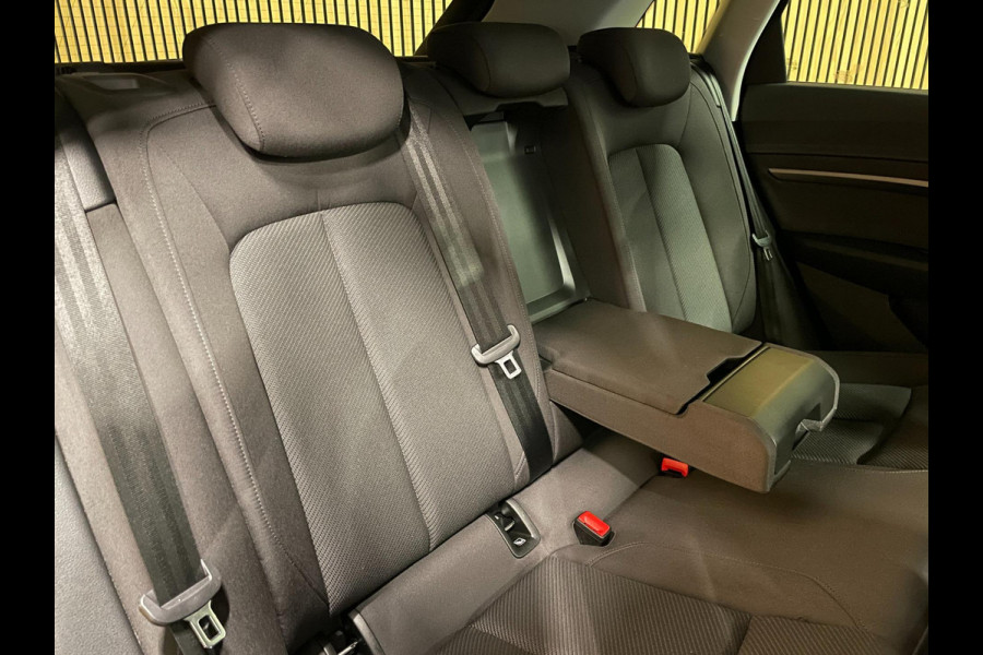 Audi e-tron 55 Quattro Edition 95 kWh|94% SOH|GROTE ACCU|CRUISE+CLIMATE CONTROL|ELEK.INTERIEUR+A-KLEP|NL-AUTO|NAP|INCL BTW|1e EIG|