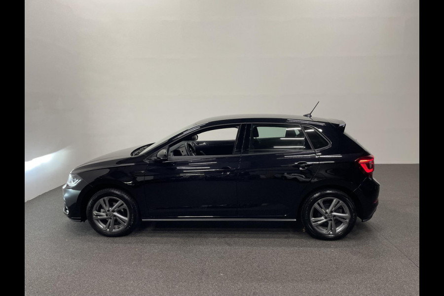 Volkswagen Polo 1.0 TSI R-Line DSG Navigatie Apple Carplay/Android Auto Camera Parkeersensoren Adaptive Cruise Control Matrix-LED-koplamp Lichtmetalen velgen Climate Control Getinte ramen