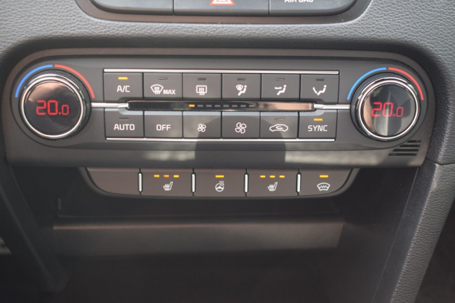 Kia Xceed 1.0 T-GDi DynamicPlusLine TREKHAAK | STUUR- STOELVERW. |