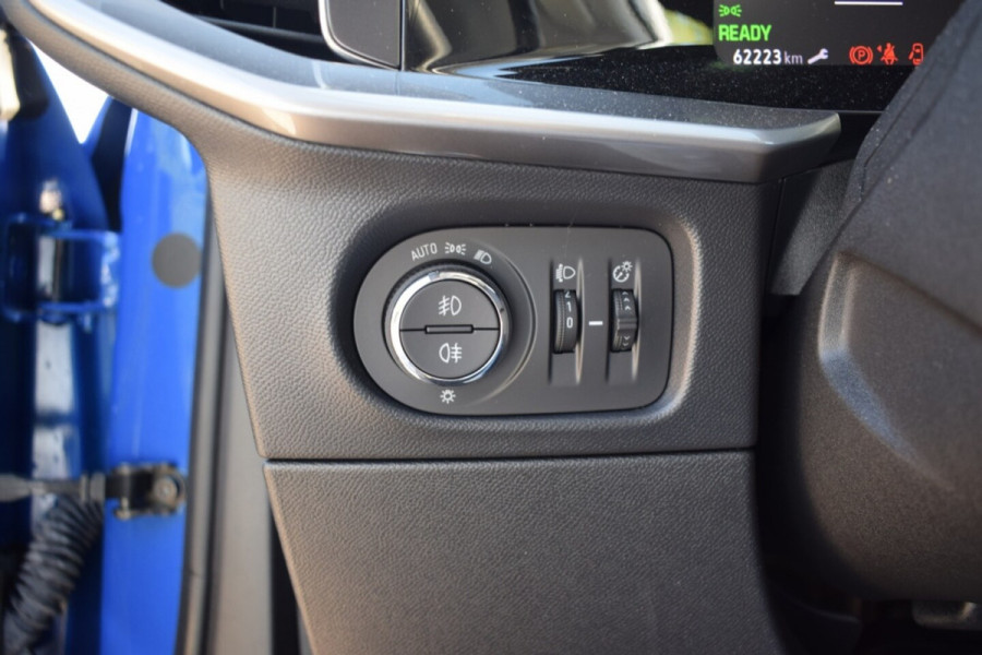 Opel Mokka-e Elegance 50-kWh 11kw bl. 3 FASE | NAVI | CAMERA | STUUR- STOELVERWARMING