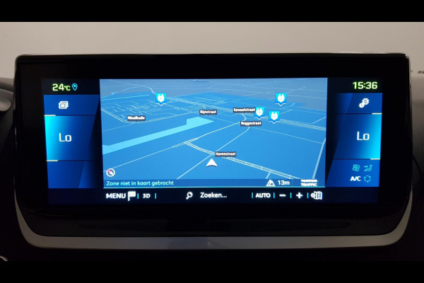 Peugeot e-2008 EV Allure Pack 50 kWh Navigatie Climate control 3D Digitale cockpit Camera Lichtmetalen Velgen