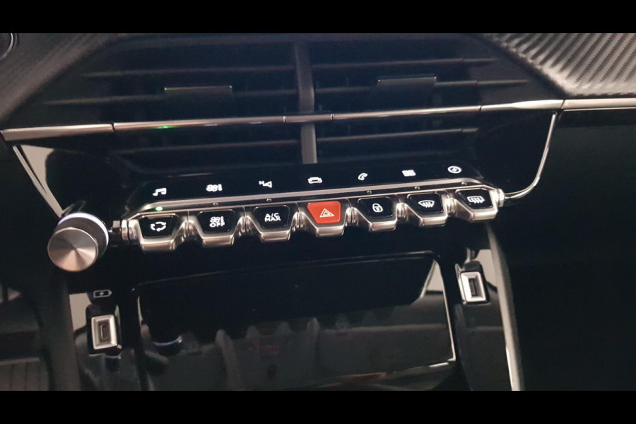 Peugeot e-2008 EV Allure Pack 50 kWh Navigatie Climate control 3D Digitale cockpit Camera Lichtmetalen Velgen