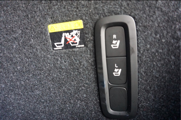 Volvo XC40 2.0 D3 Momentum Automaat Leder Parking-climate