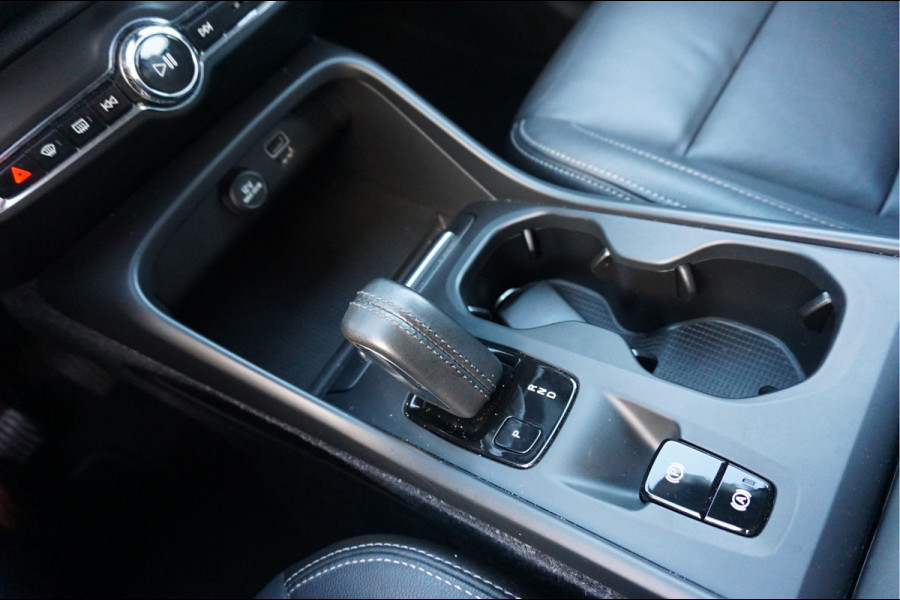 Volvo XC40 2.0 D3 Momentum Automaat Leder Parking-climate